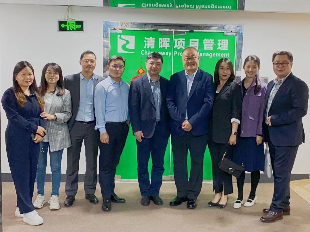 金沙js5588团队与PMI(中国)团队合影